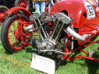 1930 Morgan 3 wheeled racer.jpg